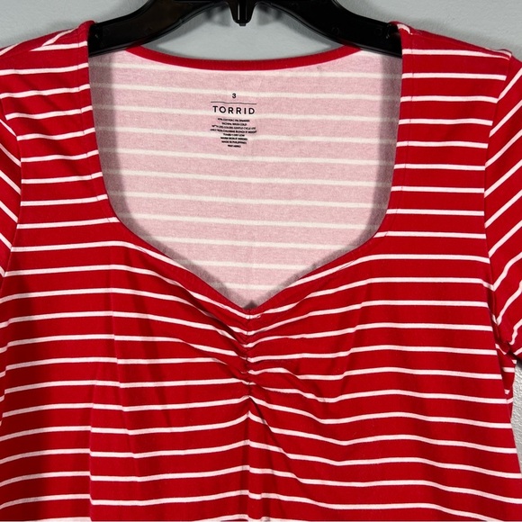 Red White Striped Top Plus Size 3X Ruched Sweetheart Neckline Stretch Tee 22/24 - Picture 3 of 6